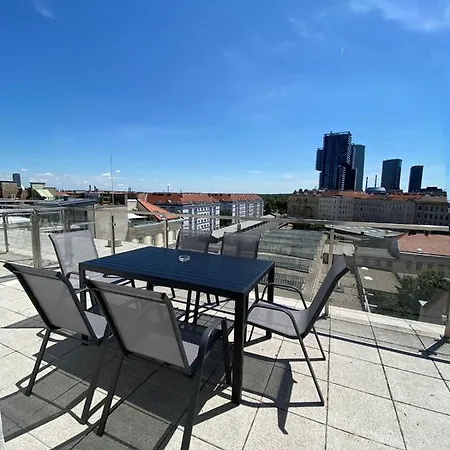 Elegant Duplex Danube Canal Vienna Exterior photo