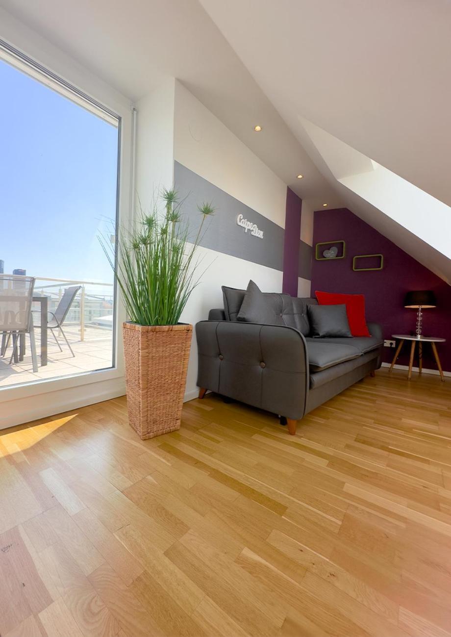 Elegant Duplex Danube Canal * Wenen